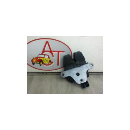 Serrure de coffre FORD FOCUS III d’occasion