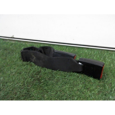 Attache ceinture arriere centrale BMW SERIE 1 (E87) PHASE 1 d’occasion