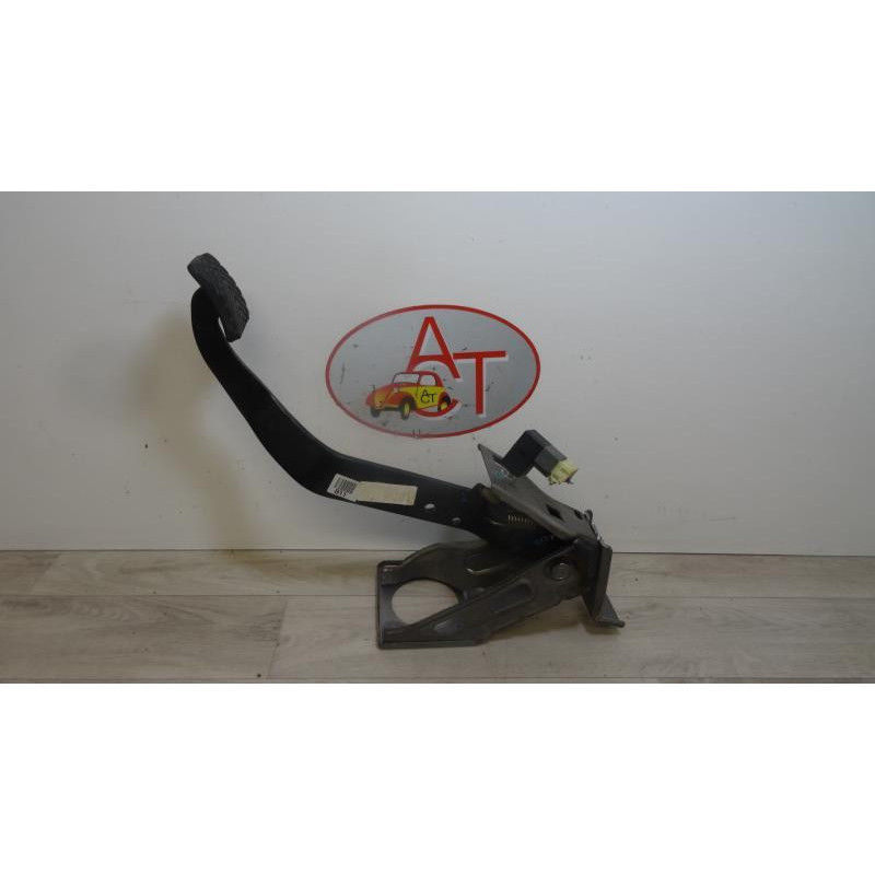 Pedalier de frein HYUNDAI ix20 d’occasion