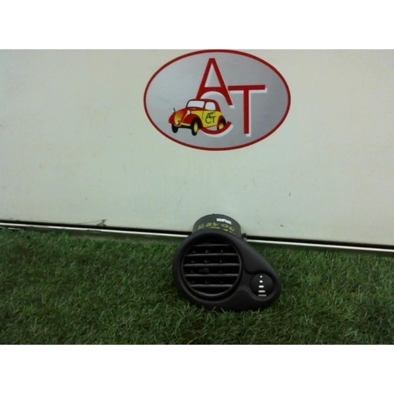 Aerateur tableau de bord avant gauche RENAULT CLIO III ESTATE PHASE 2 d’occasion