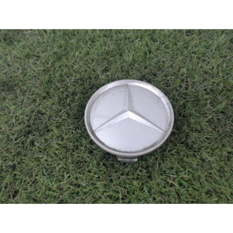 Logo Centre de roue MERCEDES  d’occasion