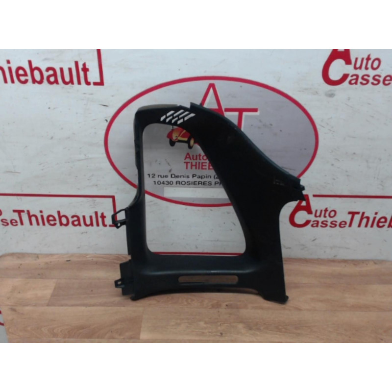 Garniture laterale arriere gauche TOYOTA MR2 2LI 16S d’occasion