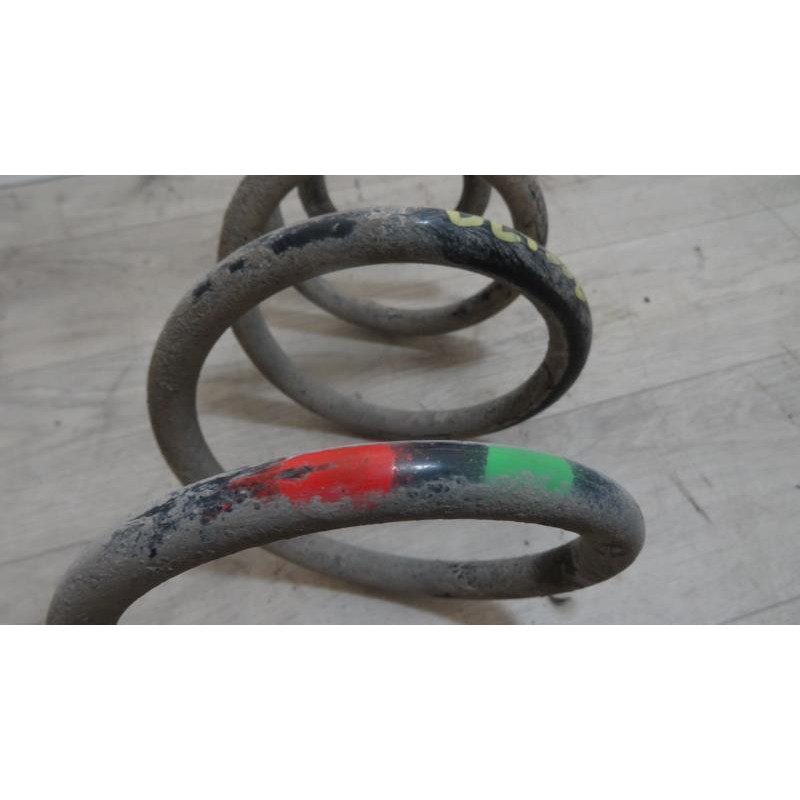Ressort de suspension arriere droit FIAT ULYSSE II PHASE 1 d’occasion