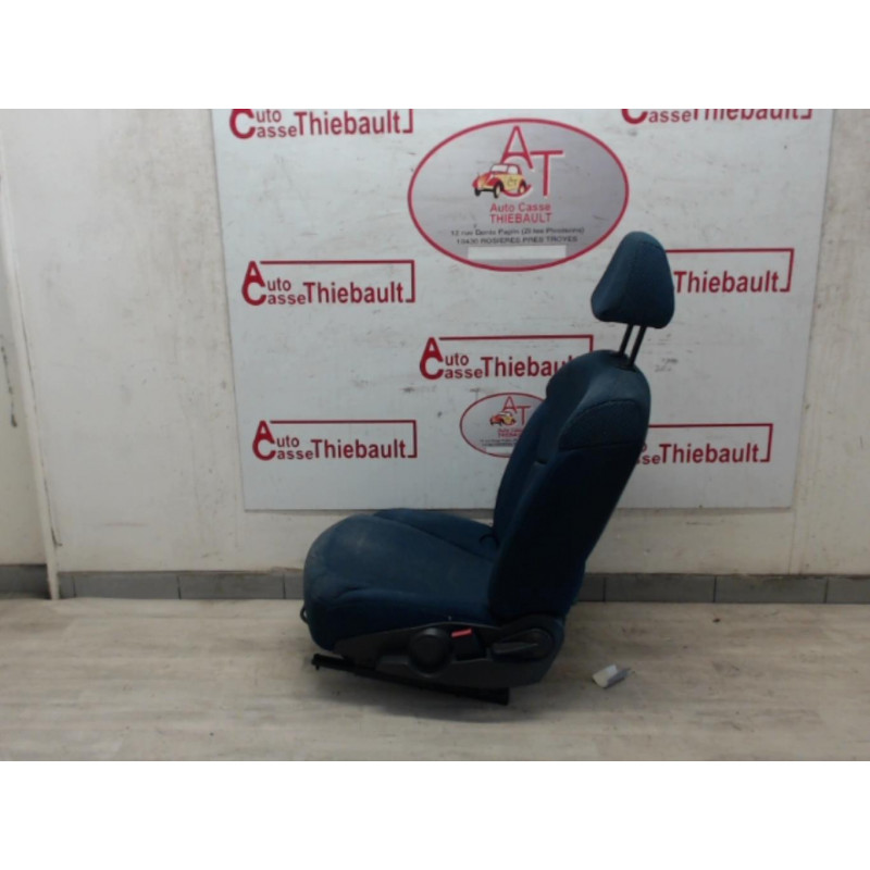 Siege avant droit FIAT ULYSSE II PHASE 1 d’occasion