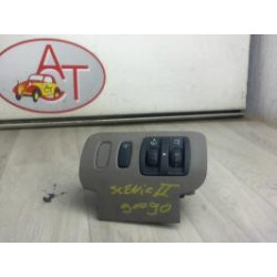 Commande de reglage hauteur de phare RENAULT  d’occasion