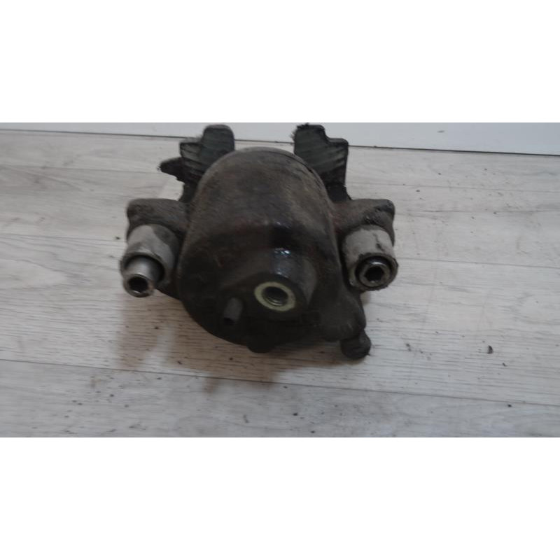 Etrier avant gauche (freinage) VOLKSWAGEN BORA d’occasion