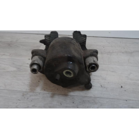 Etrier avant gauche (freinage) VOLKSWAGEN BORA d’occasion