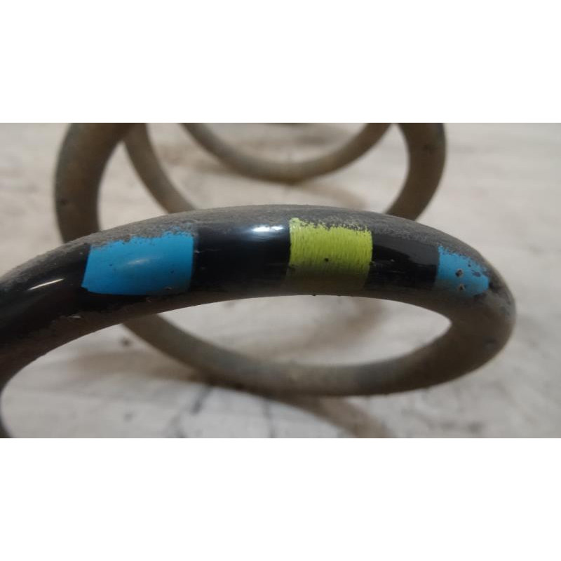 Ressort de suspension arriere droit CITROEN C4 II d’occasion