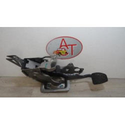 Pedalier de frein NISSAN MICRA IV PHASE 1 d’occasion
