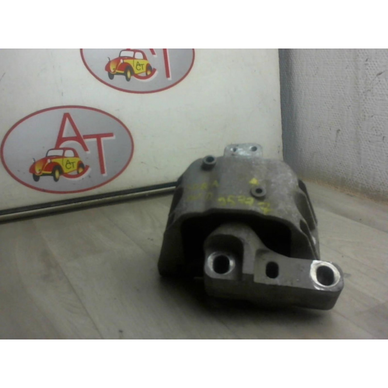 Support moteur droit VOLKSWAGEN BORA d’occasion