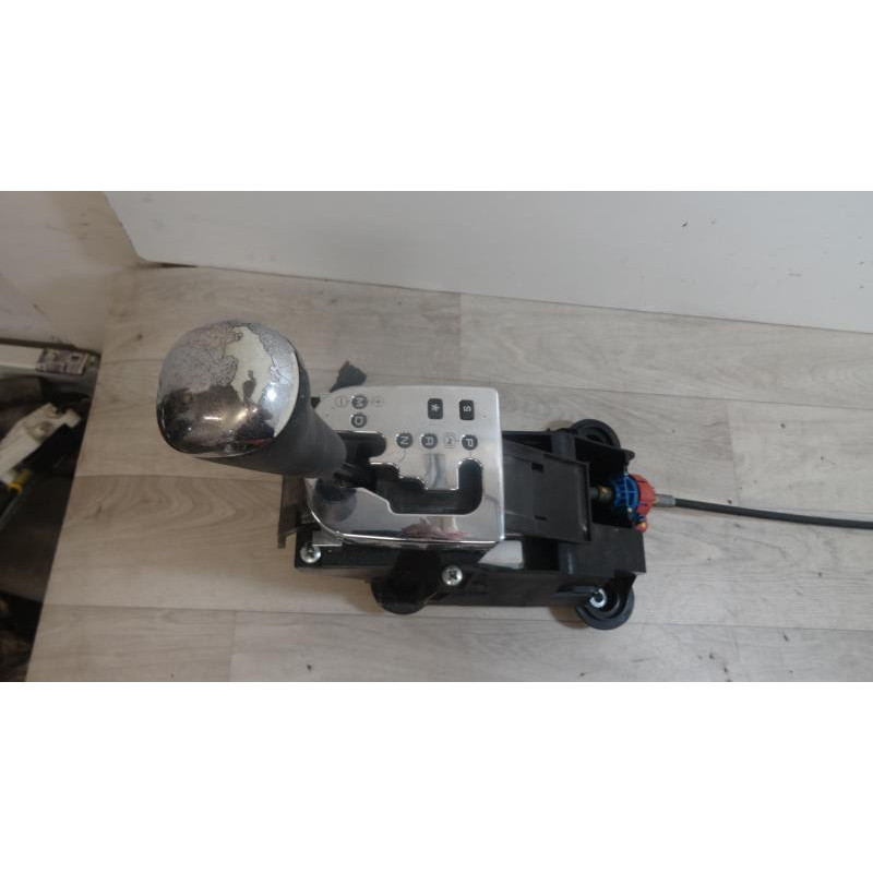 Cable levier de vitesses PEUGEOT 207 CC PHASE 1 d’occasion
