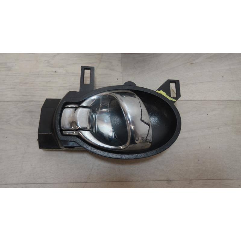 Poignee interieur arriere droit NISSAN MICRA IV PHASE 1 d’occasion