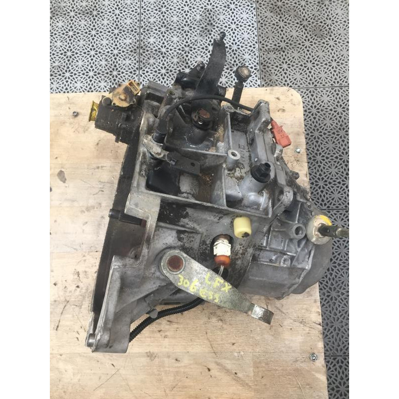Boite de vitesses PEUGEOT 306 3 ET 5 PORTES d’occasion