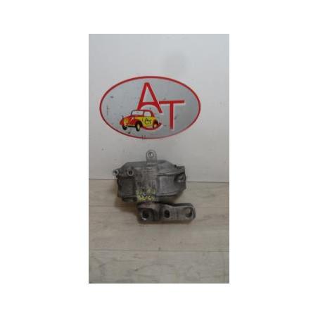 Support moteur droit VOLKSWAGEN GOLF V d’occasion