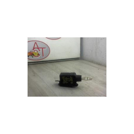 Fermeture centralisee arriere gauche NISSAN MICRA IV PHASE 1 d’occasion