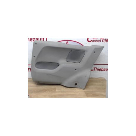 Garniture laterale arriere droite LAND ROVER  d’occasion