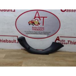 Garniture laterale arriere droite PEUGEOT 208 d’occasion