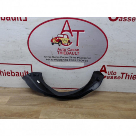Garniture laterale arriere droite PEUGEOT 208 d’occasion
