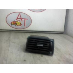 Aerateur tableau de bord avant droit TOYOTA AVENSIS II d’occasion
