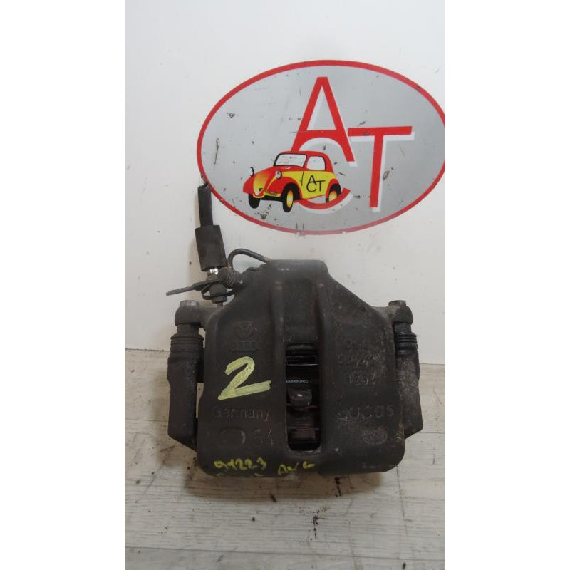 Etrier avant gauche (freinage) VOLKSWAGEN PASSAT V (3B5) BREAK d’occasion