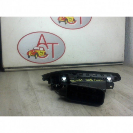 Aerateur tableau de bord avant gauche PEUGEOT  d’occasion