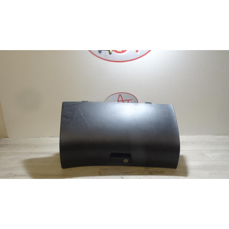 Boite a gants TOYOTA AVENSIS II d’occasion