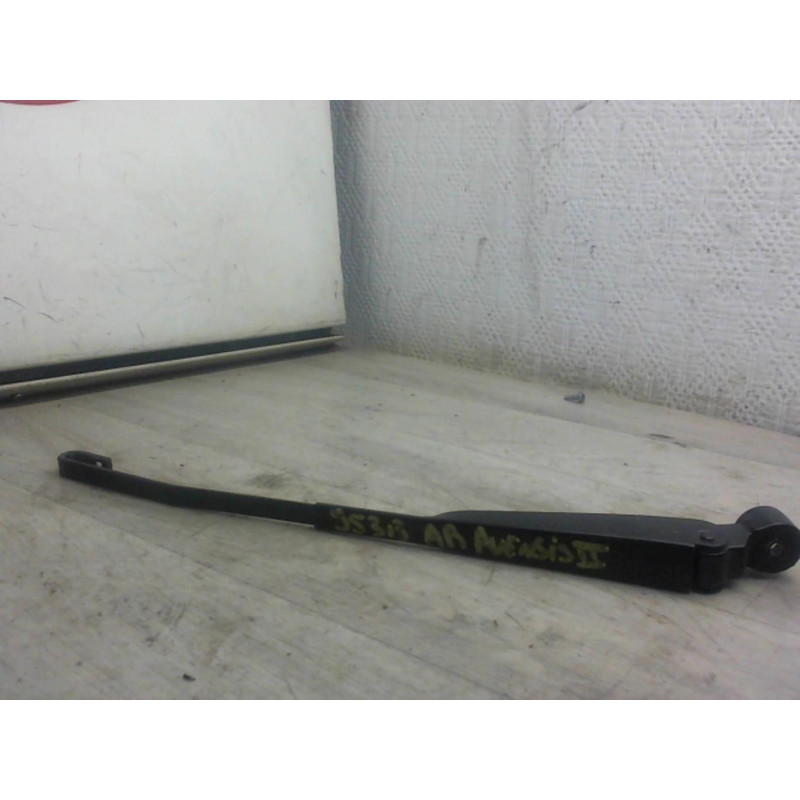 Bras essuie glace arriere TOYOTA AVENSIS II d’occasion