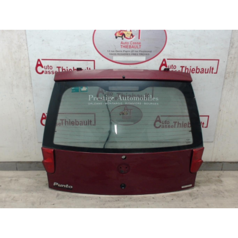Malle/Hayon arriere FIAT PUNTO II PHASE 2 d’occasion