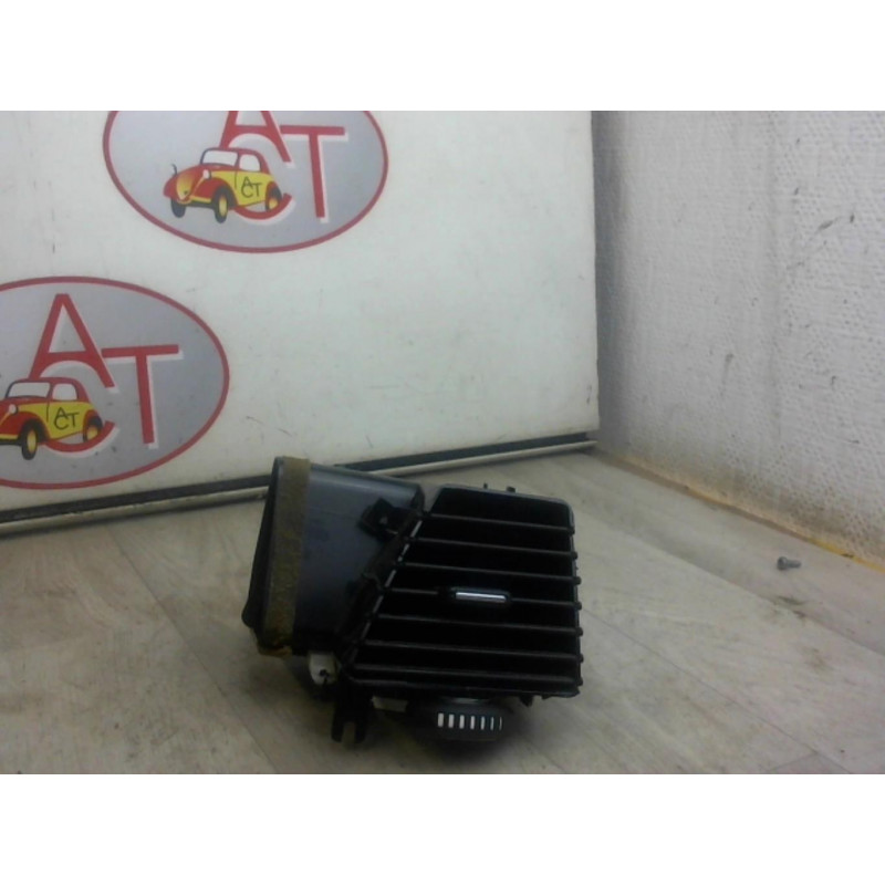 Aerateur tableau de bord avant droit RENAULT LAGUNA III PHASE 2 d’occasion