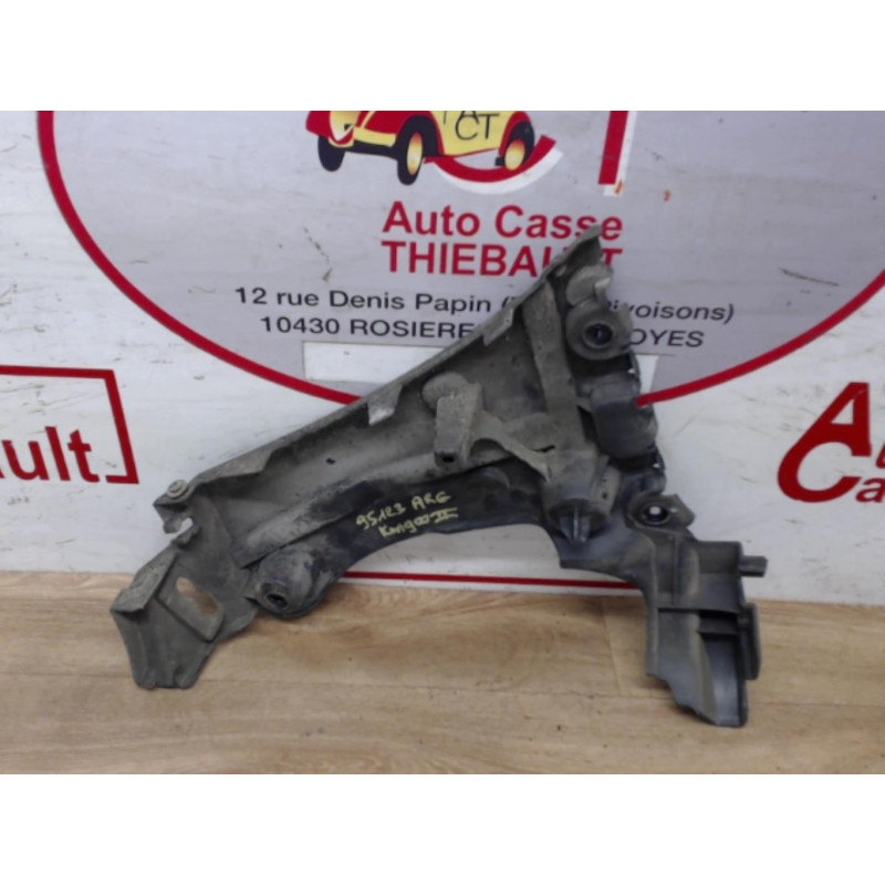 Support de pare chocs arriere RENAULT KANGOO II d’occasion
