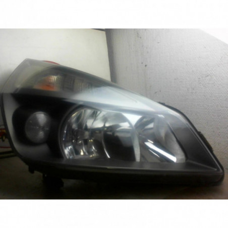 Optique avant principal droit (feux)(phare) RENAULT  d’occasion