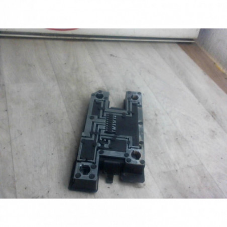 Platine feu arriere gauche RENAULT CLIO I PHASE 1 d’occasion