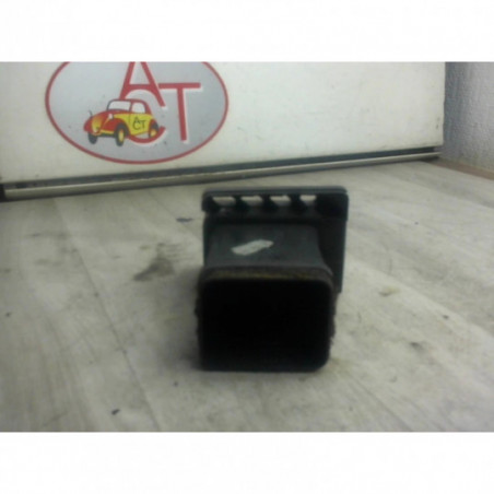 Aerateur tableau de bord avant droit LAND ROVER  d’occasion