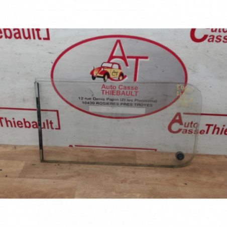 Vitre arriere droit RENAULT 4L d’occasion