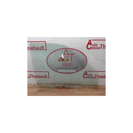 Vitre arriere droit FORD MAVERICK (TERRANO) PHASE 1 d’occasion