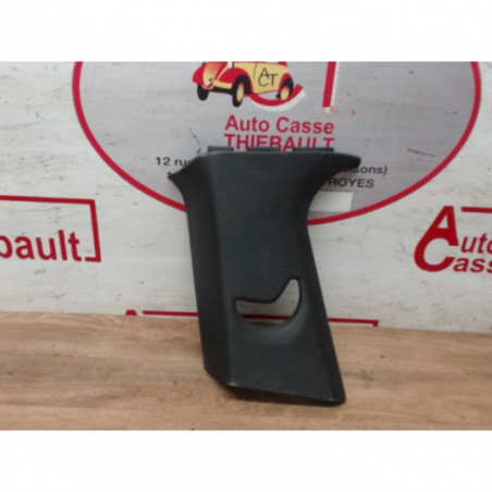 Garniture laterale arriere droite PEUGEOT 208 d’occasion