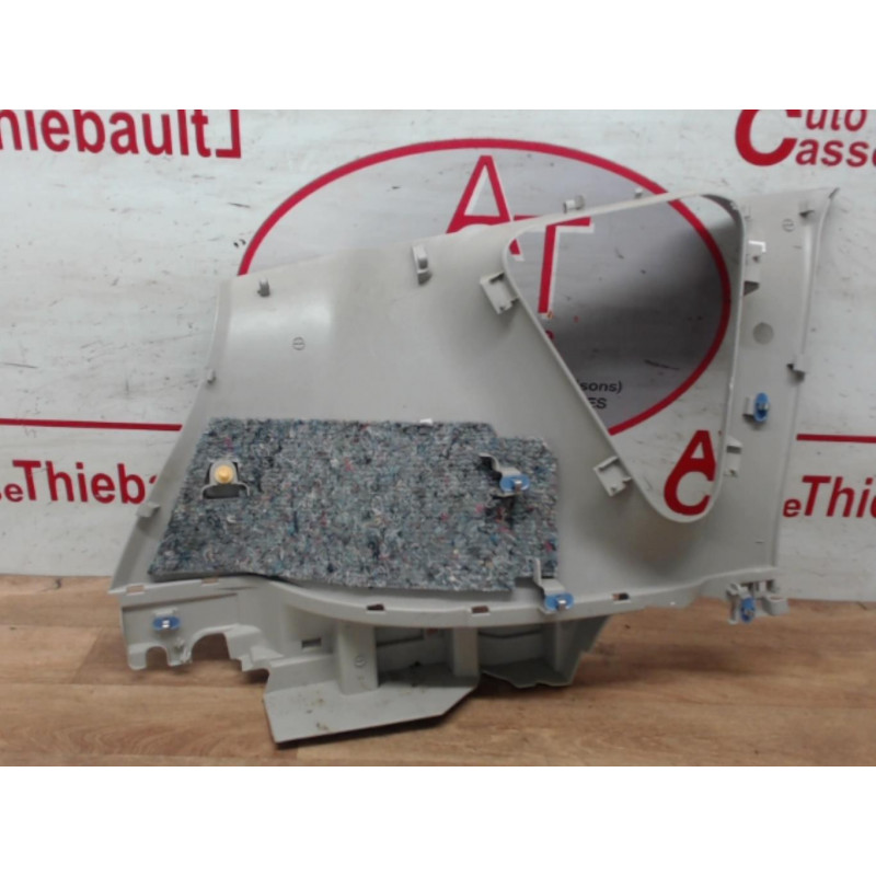 Garniture laterale arriere droite RENAULT  d’occasion