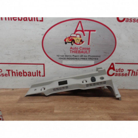 Garniture laterale arriere gauche RENAULT  d’occasion