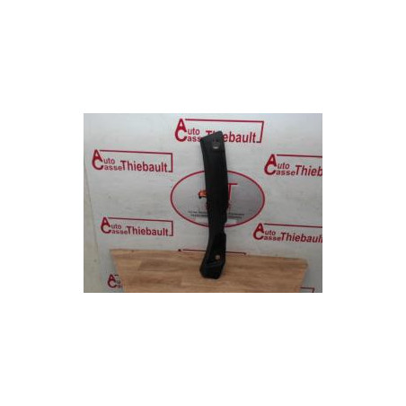 Garniture laterale arriere droite RENAULT TWINGO III d’occasion