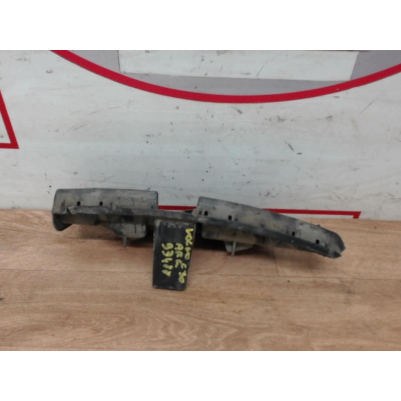 Support de pare chocs arriere VOLVO C30 PHASE 1 d’occasion