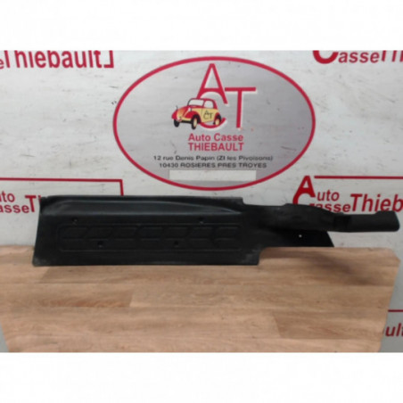 Garniture laterale arriere droite FIAT DOBLO II d’occasion