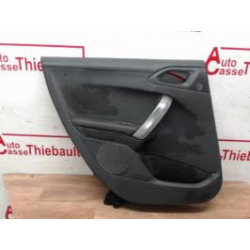 Panneau de porte arriere gauche PEUGEOT 2008 d’occasion