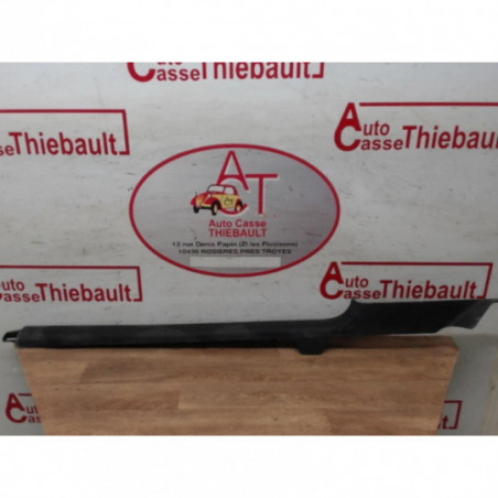 Garniture laterale arriere droite AUDI A3 (8P) PHASE 1 d’occasion
