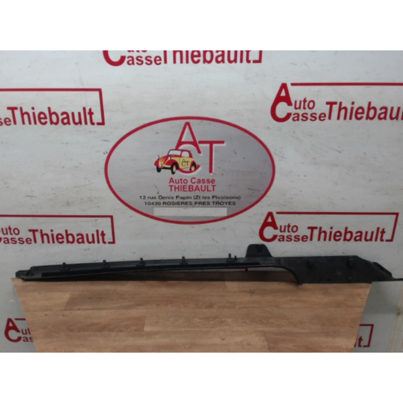 Garniture laterale arriere droite AUDI A3 (8P) PHASE 1 d’occasion
