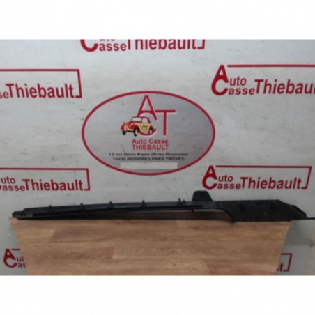 Garniture laterale arriere droite AUDI A3 (8P) PHASE 1 d’occasion