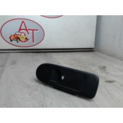 Interrupteur de leve vitre avant droit CITROEN C3 II PHASE 1 d’occasion