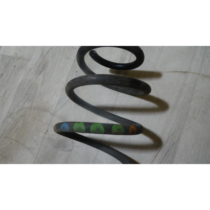Ressort de suspension arriere droit SEAT IBIZA IV SC d’occasion