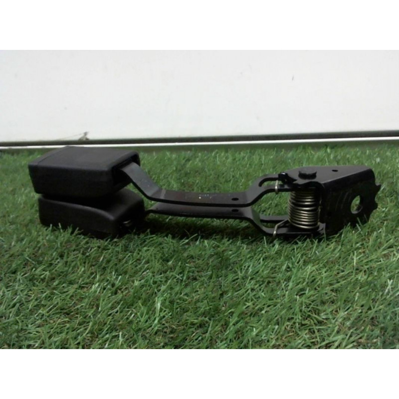 Attache ceinture arriere gauche CITROEN C4PICASSO PICAS GD d’occasion