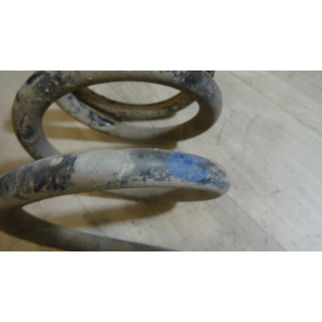 Ressort de suspension arriere gauche HYUNDAI SANTA FE I PHASE 1 d’occasion