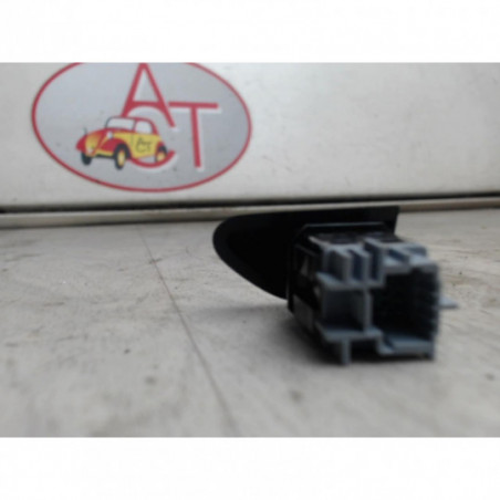 Commande de fermeture centralisee RENAULT  d’occasion